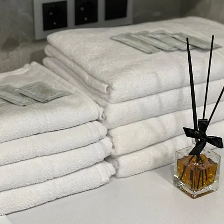 Center - Peledyne - Owl's Nest *