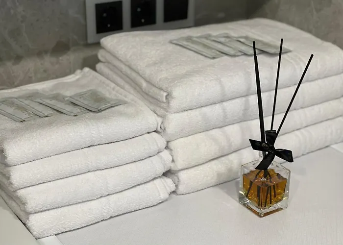 Center - Peledyne - Owl's Nest *